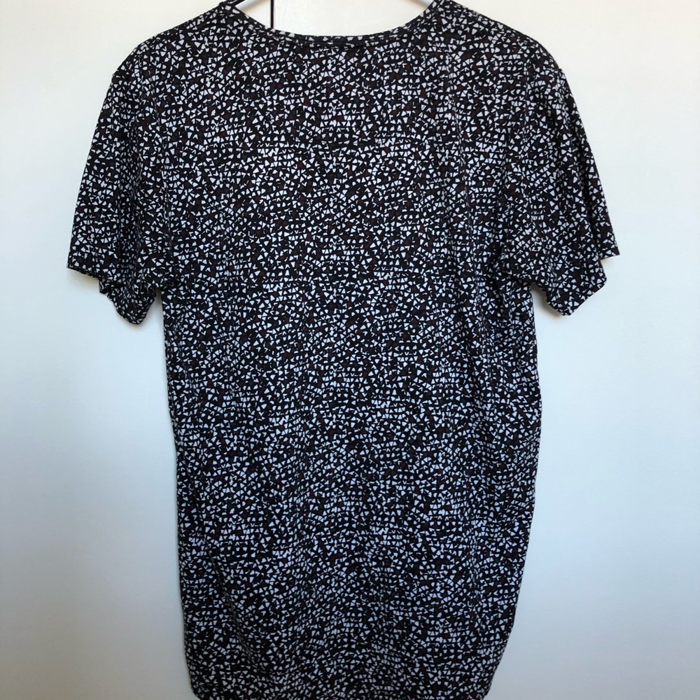 Pattern t-shirt - Picture 2 of 6